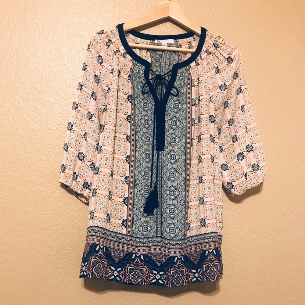 DR2 Tunic Damask-Print Tassel Blouse Top